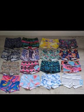 Fleo Shorts Size Small